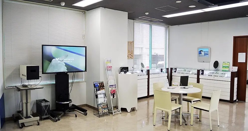 東京メガネ　世田谷若林店