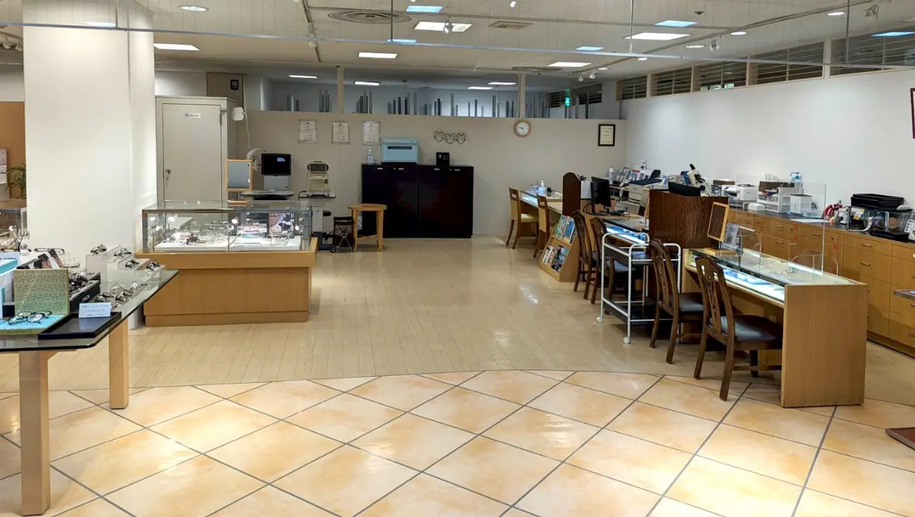 東京メガネ　高槻阪急店